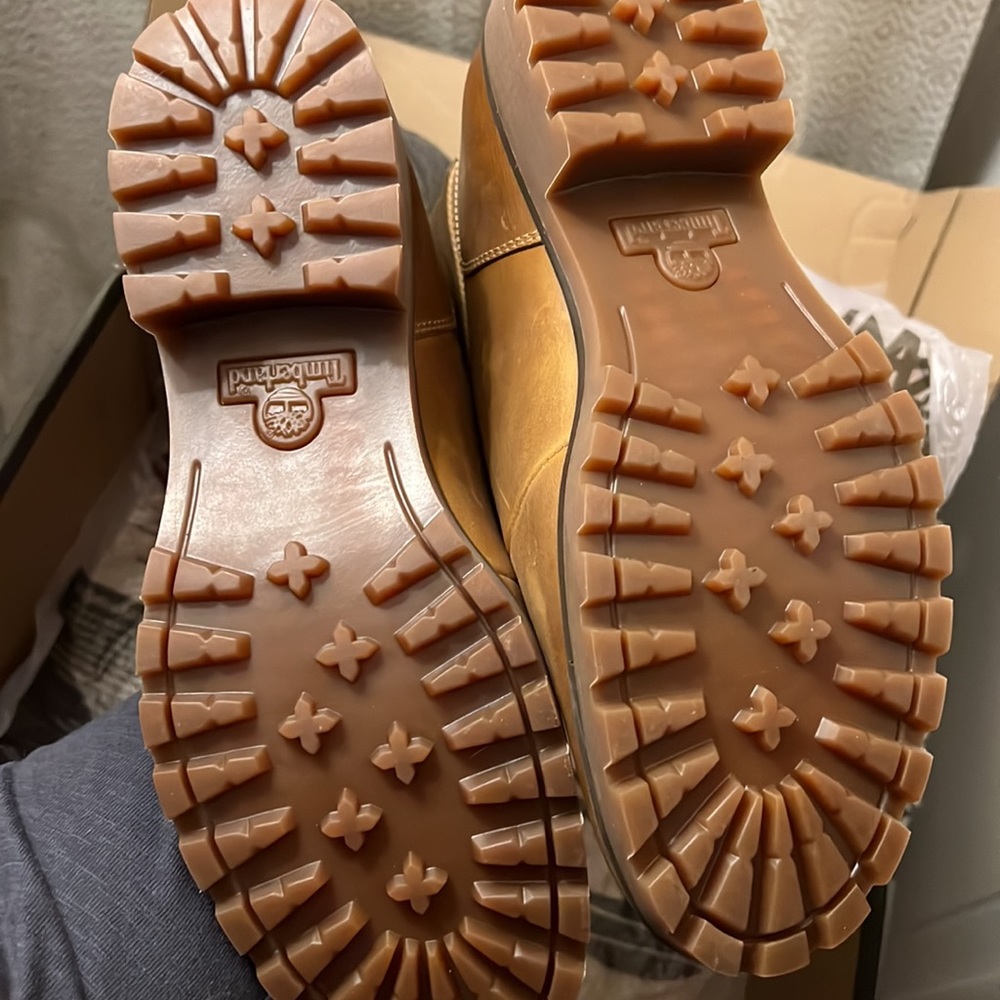 NWT Timberland Ellendale Mid Hiker Boots - Picture 4 of 5